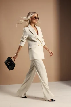 Belgravia Blazer (Ivory)