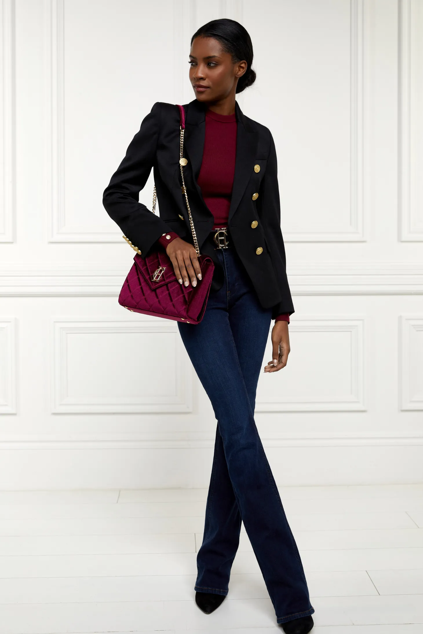 Buttoned Knit Crew Neck (Wine)