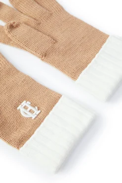Chelsea Logo Knitted Gloves (Camel Cream)