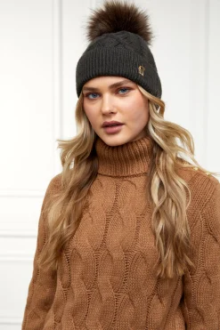 Cortina Bobble Hat (Fern Green Mink)