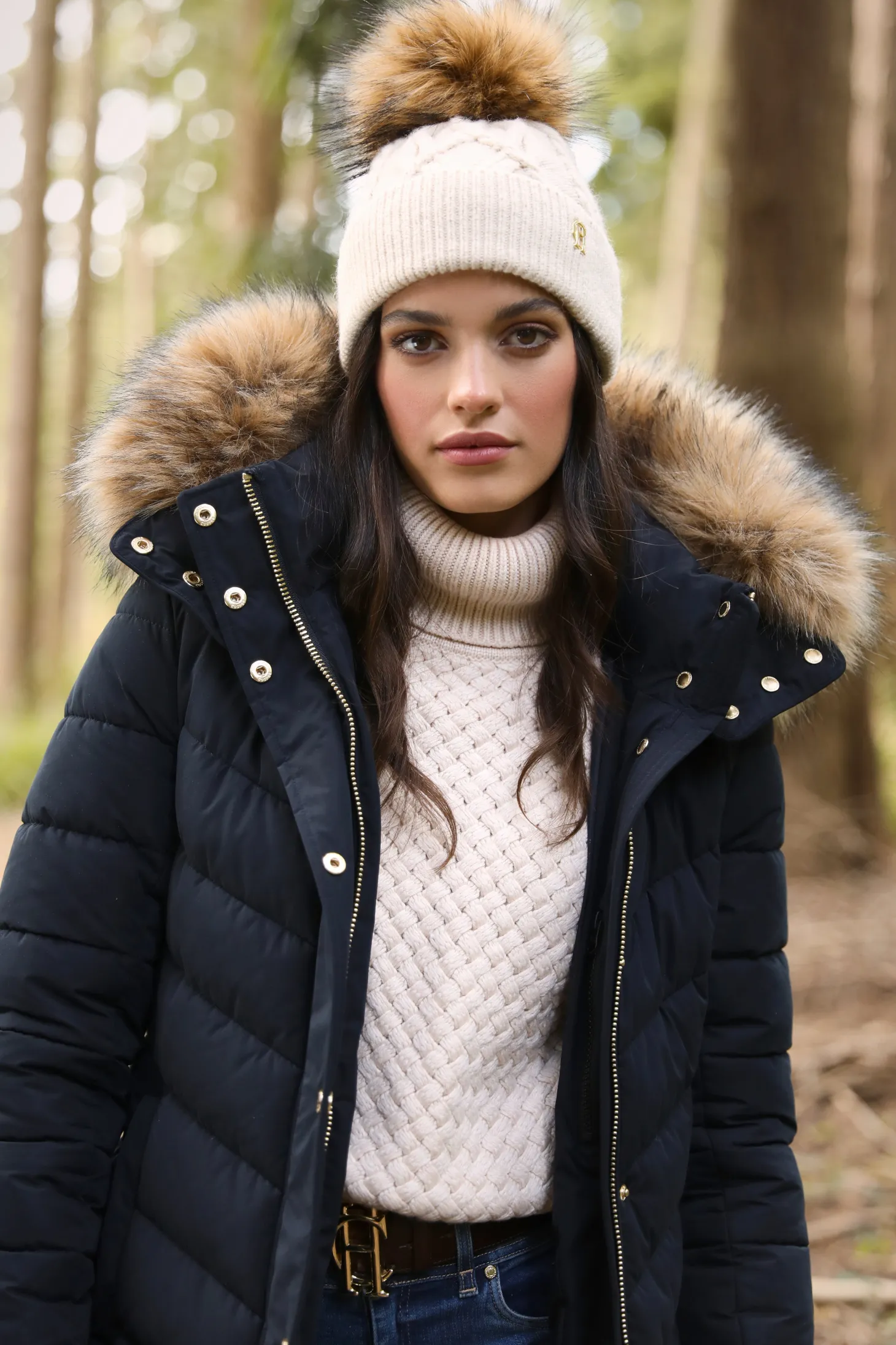 Cortina Bobble Hat (Oatmeal)