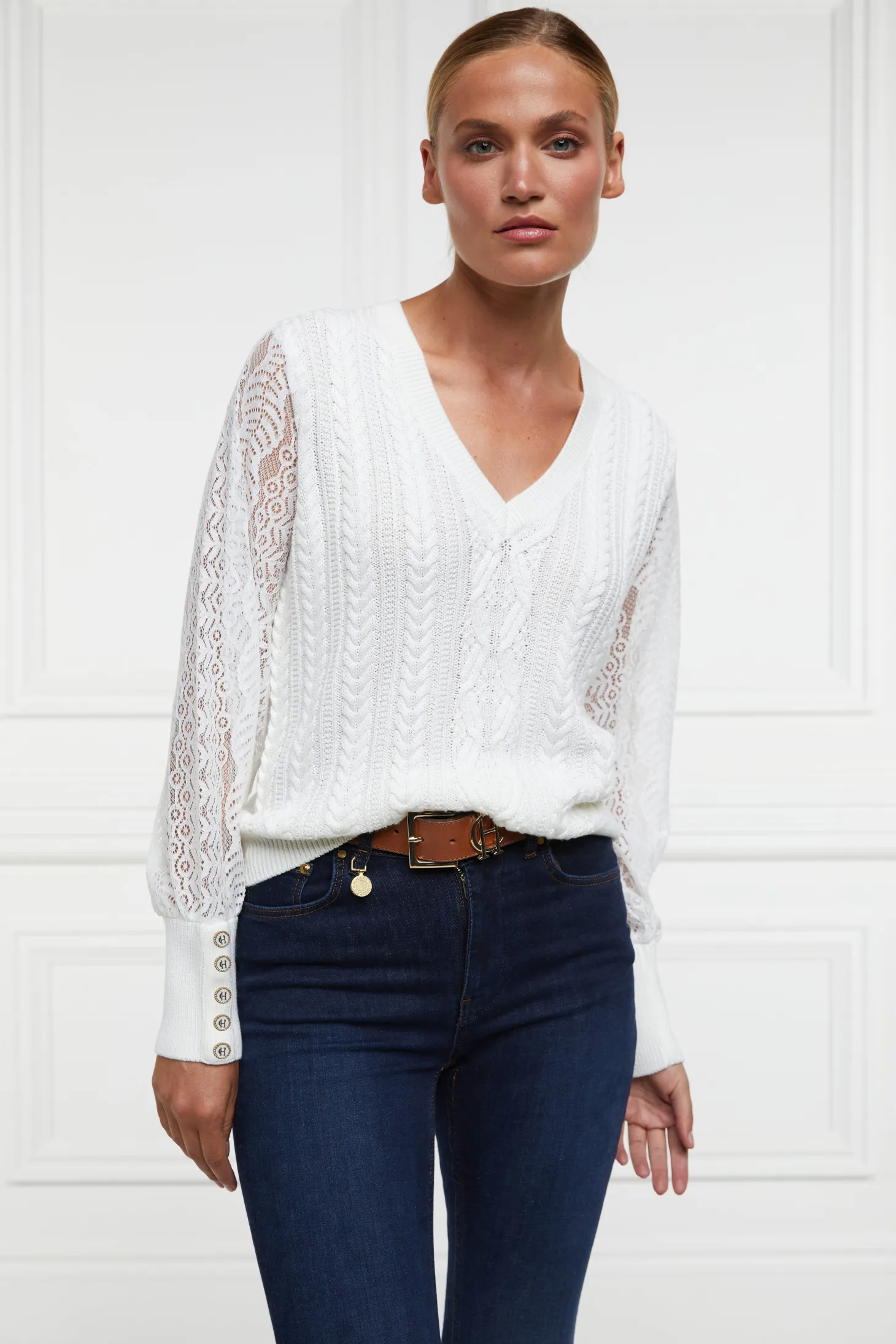 Featherton V-Neck Knit (Natural)