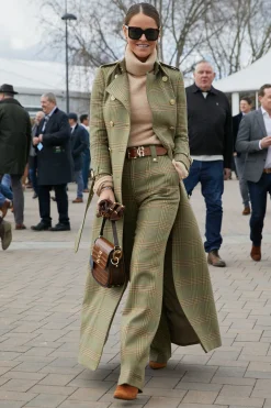 High Waisted Straight Trouser (Leveret)