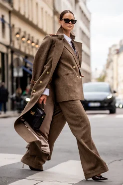 High Waisted Wide Leg Trouser (Large Scale Brown Herringbone)