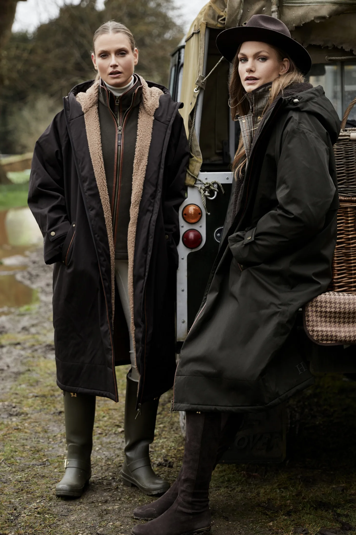 One-Size Waterproof Coat (Chocolate)