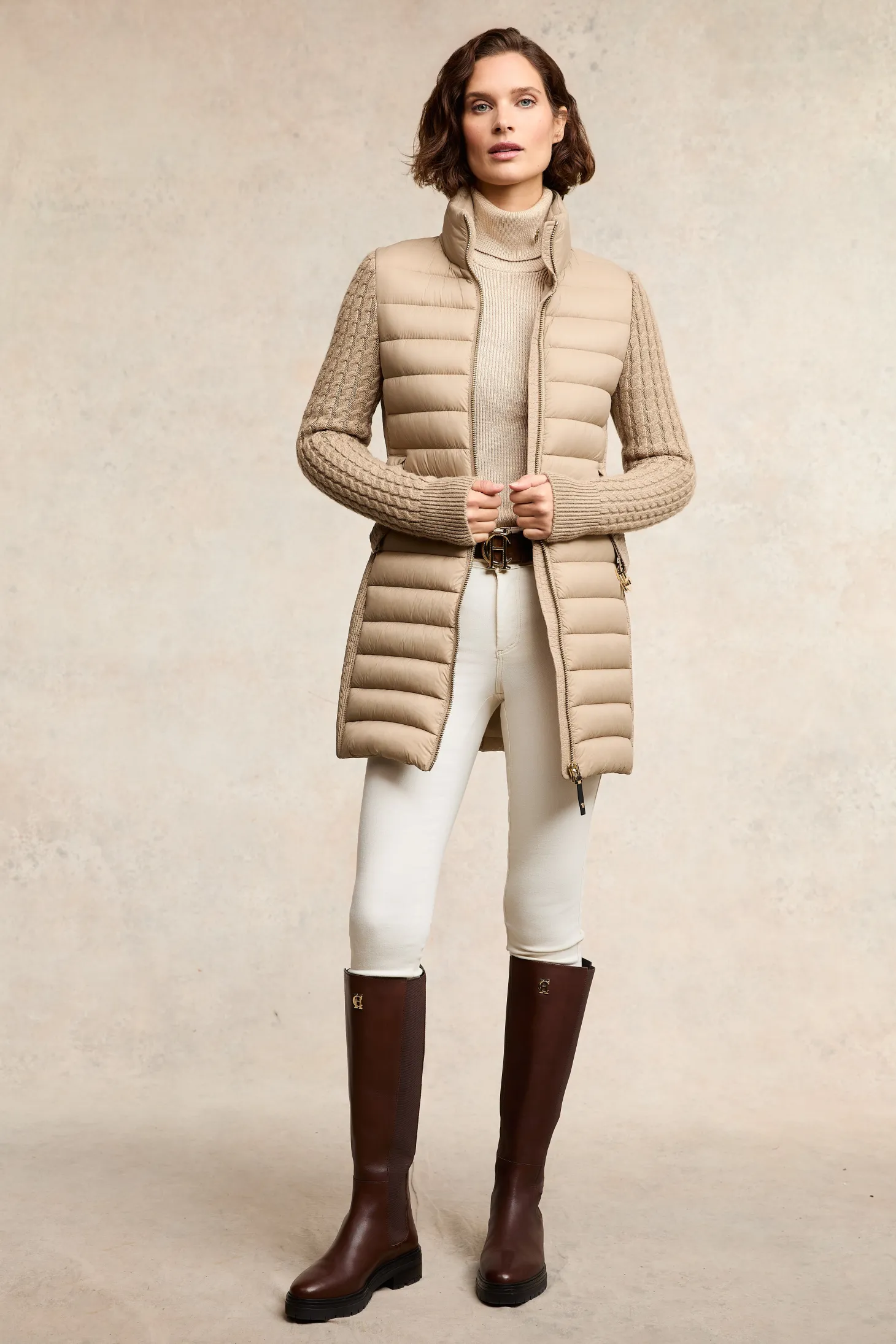 Painswick Roll Neck (Biscuit)