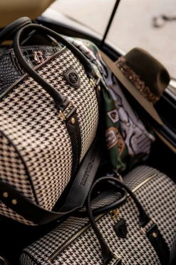 Regency Holdall (Ecru Houndstooth)