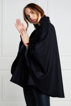 The Classic Cape (Navy)