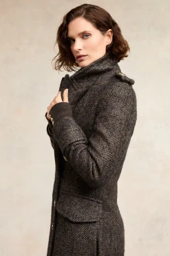 The Great Coat (Walnut Herringbone)